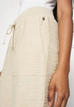 Roxy Off The Hook Pant - Cargo Trousers - Tapioca -Roxy 033a75130f4b4fe387ed78ebcf20d145