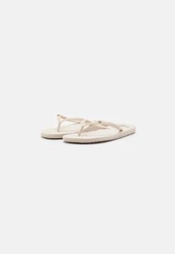 Roxy Antilles - Pool Shoes - Cream 10 Roxy Antilles - Pool Shoes - Cream -Roxy 0edc209ebb634b8fa2d7f056e5c42e7e
