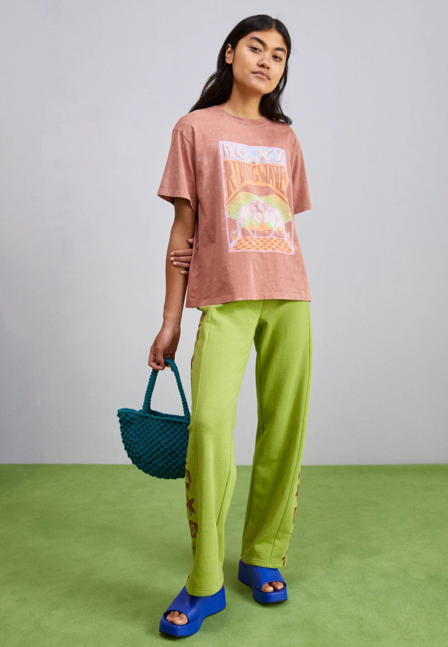 Roxy Girl Need Tees - Print T-Shirt - Cedar Wood 4 Roxy Girl Need Tees - Print T-Shirt - Cedar Wood - Image 2