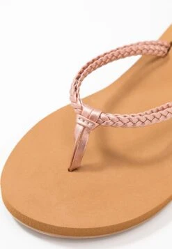 Roxy Costas - T-Bar Sandals - Rose Gold -Roxy 525746e35f224f749d4ec42f0823f1b7