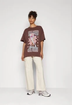 Roxy Sweetjanis Tees - Print T-Shirt 14 Roxy Sweetjanis Tees - Print T-Shirt -Roxy 54a42bdc3aa342439ba3b3f014a8860e