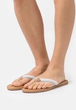 Roxy Colbee - T-Bar Sandals