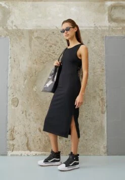 Roxy Good Keepsake Dress - Shift Dress - Anthracite -Roxy 7afc0128e6b945419f15bfec04f2f7c9