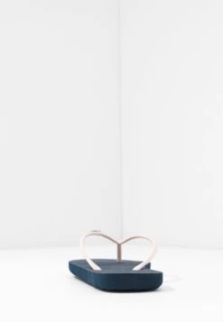 Roxy Viva Tone- Pool Shoes - Navy -Roxy 7d9591b8335c4127845a73dbd7700d9b