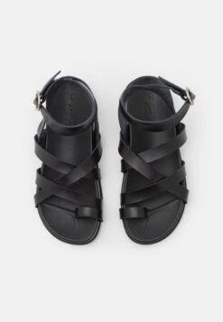 Roxy Ahri - T-Bar Sandals 13 Roxy Ahri - T-Bar Sandals -Roxy 88c9768b277f44059376132c18249daf