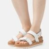 Roxy Himari - Platform Sandals - White