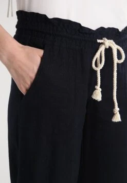 Roxy Oceanside Pant - Trousers - True Black 10 Roxy Oceanside Pant - Trousers - True Black -Roxy a239763d35ba4aa3ba6446043b38f19a