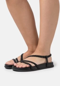 Roxy Ymani - Sandals