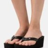 Roxy Mellie - T-Bar Sandals -Roxy d2177bb902814476ac4b1345caf12034