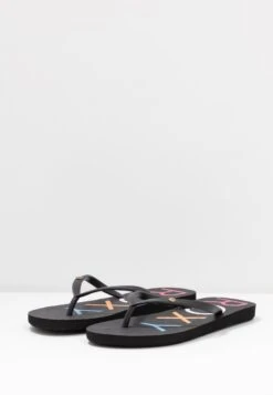 Roxy Sandy - T-Bar Sandals -Roxy eb6d8bcfeb204defaf6c3fd435b1a5ba