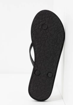 Roxy Sandy - T-Bar Sandals -Roxy f1e2a28c598d485d91d0da3c2315d326