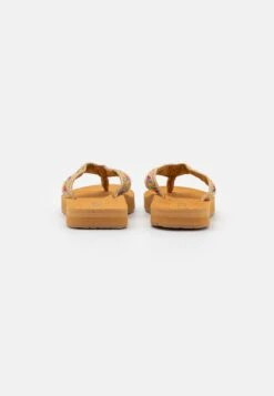 Roxy Rosarito - T-Bar Sandals -Roxy f636f1668cf947519a96abad278c6853