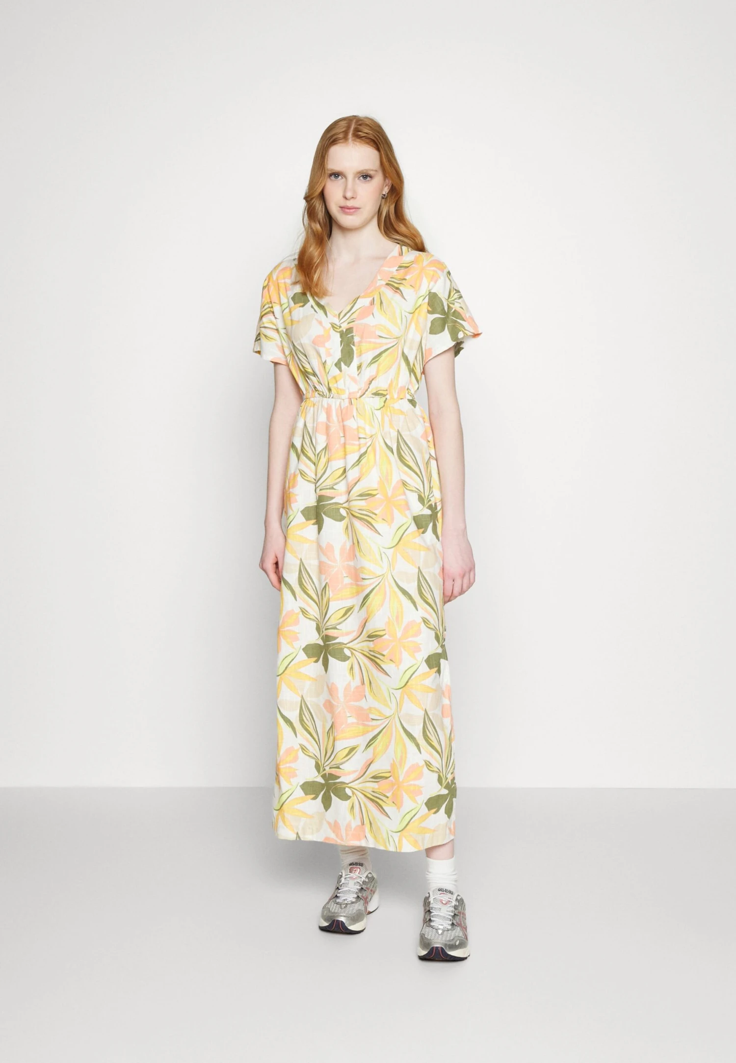 Roxy Dynamite Girl Again - Maxi Dress 6 Roxy Dynamite Girl Again - Maxi Dress - Image 4